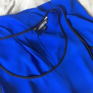 Express Chiffon Tank size M